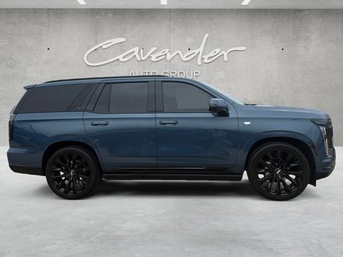 Certified 2025 Cadillac Escalade Sport Platinum w/ LPO, ONYX Package AWD/4WD image 14