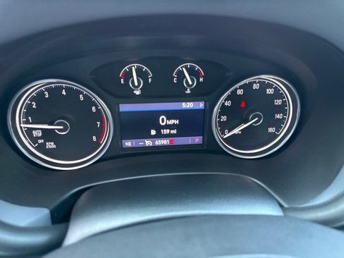 Used 2020 Buick Enclave Essence w/ Sport Touring Edition FWD image 19