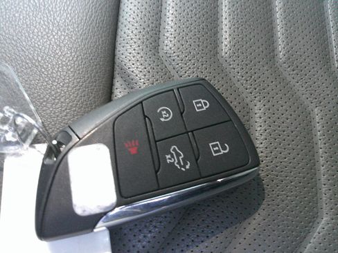 Used 2024 Chevrolet Silverado 1500 ZR2 w/ Technology Package image 47