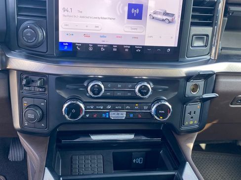 Certified 2024 Ford F350 King Ranch AWD/4WD image 17