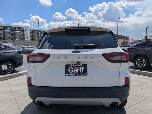 Used 2023 Ford Escape Active w/ Tech Pack #1 AWD/4WD image 5