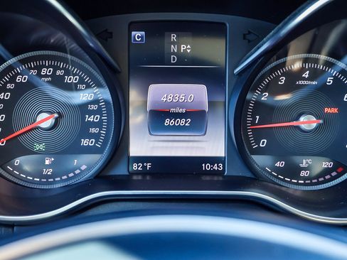 Used 2017 Mercedes-Benz C 300 Sedan image 12