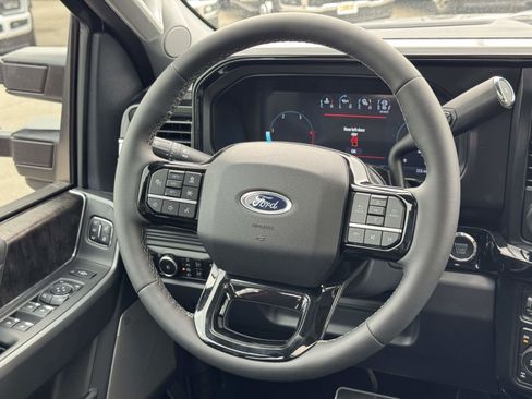 New 2026 Ford F250 Lariat w/ Black Appearance Package AWD/4WD image 28