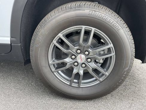 New 2026 GMC Acadia Elevation FWD image 35