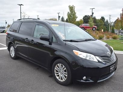 Used 2014 Toyota Sienna XLE