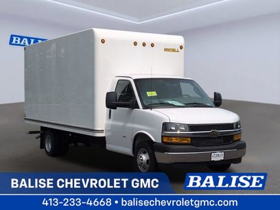 New 2026 Chevrolet Express 3500 w/ Power Convenience Package