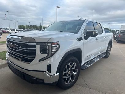 Used 2022 GMC Sierra 1500 SLT w/ SLT Convenience Package
