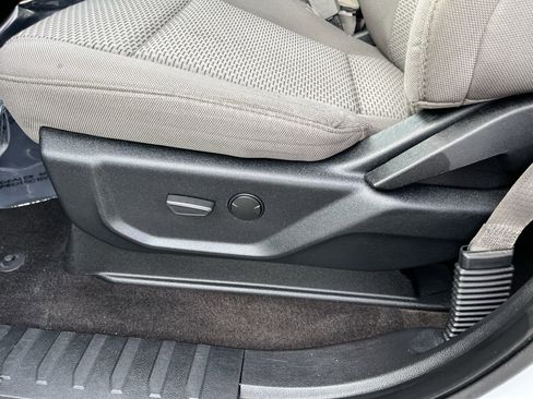 Used 2020 Ford F150 XLT w/ Trailer Tow Package image 18