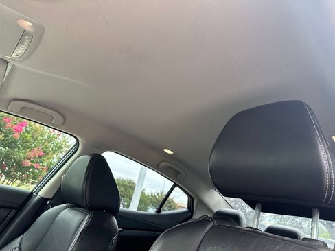 Used 2018 Nissan Maxima 3.5 SV FWD image 6