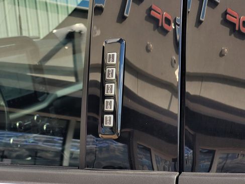 Used 2023 Ford F150 Raptor image 37