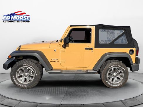Used 2014 Jeep Wrangler Sport w/ Quick Order Package 23S AWD/4WD image 2