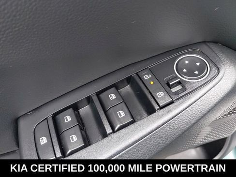 Certified 2024 Kia Seltos EX FWD image 20