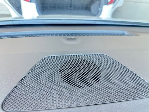 Used 2024 Nissan Altima 2.5 SV image 18