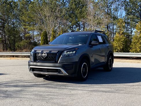 Used 2023 Nissan Pathfinder Rock Creek image 13