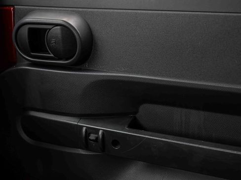 Used 2010 Jeep Wrangler Sport image 16