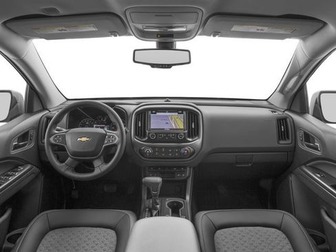Used 2018 Chevrolet Colorado Z71 AWD/4WD image 11