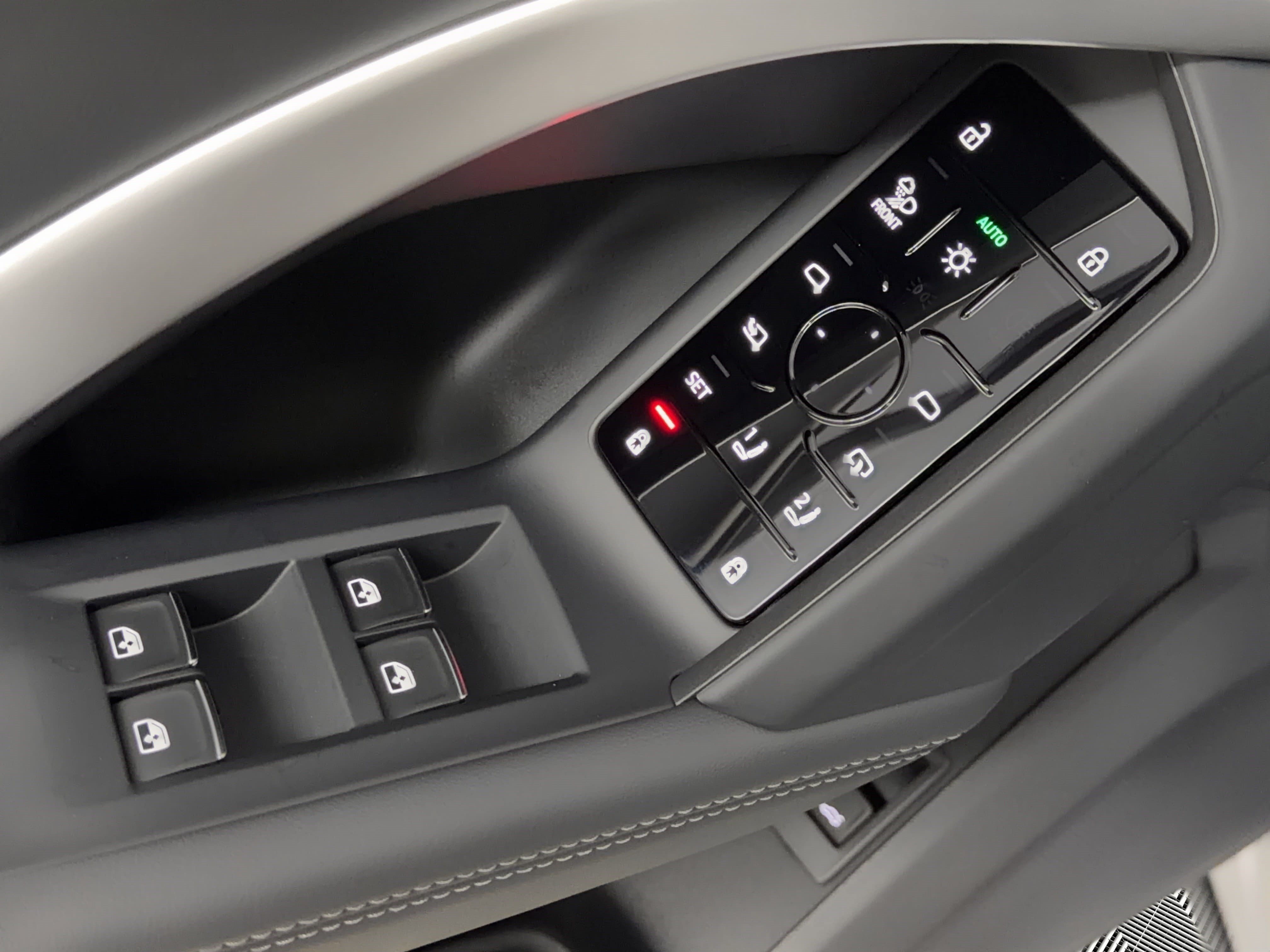New 2026 Audi Q5 Premium Plus w/ Premium Plus AWD/4WD image 15