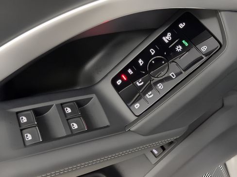 New 2026 Audi Q5 Premium AWD/4WD image 15