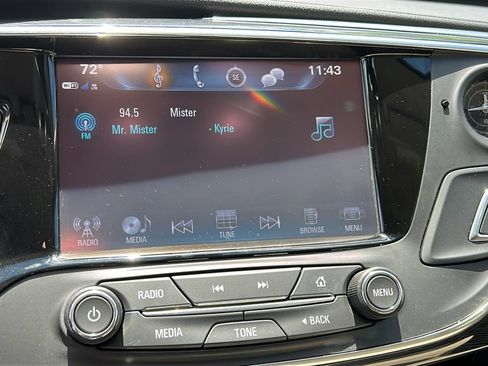 Used 2017 Buick Envision Essence w/ LPO, Hit The Road Package AWD/4WD image 17