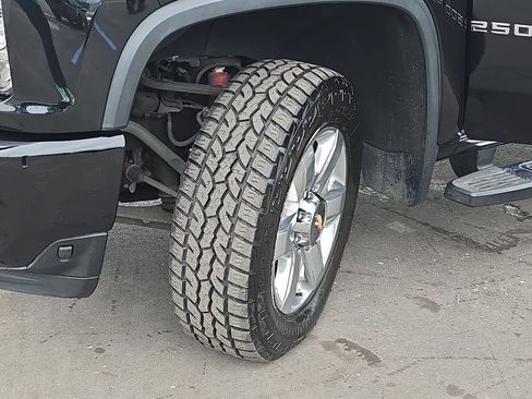 Used 2021 Chevrolet Silverado 2500 LTZ w/ Z71 Chrome Sport Edition image 36