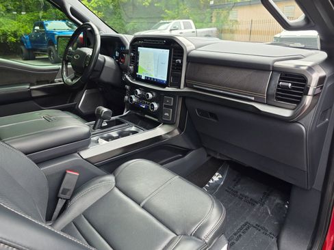 Used 2023 Ford F150 Platinum w/ FX4 Off-Road Package image 34