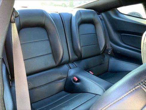 Used 2016 Ford Mustang GT Premium image 8