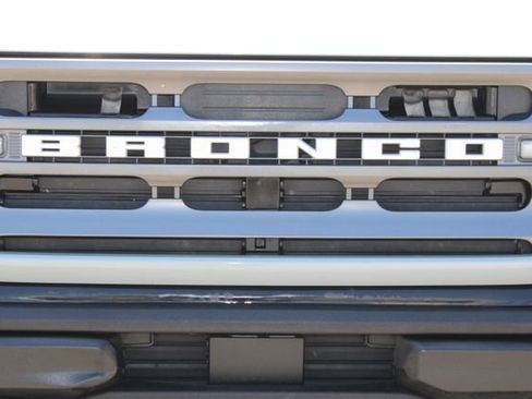 Used 2022 Ford Bronco Big Bend AWD/4WD image 11