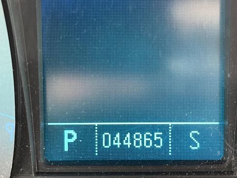 Used 2010 Chevrolet Equinox LT w/ Vehicle Interface Package image 13