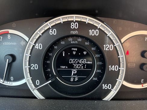 Used 2017 Honda Accord LX image 16