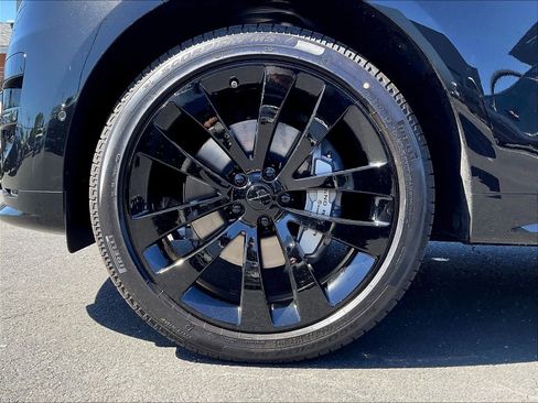 New 2026 Land Rover Range Rover Sport Dynamic SE AWD/4WD image 14