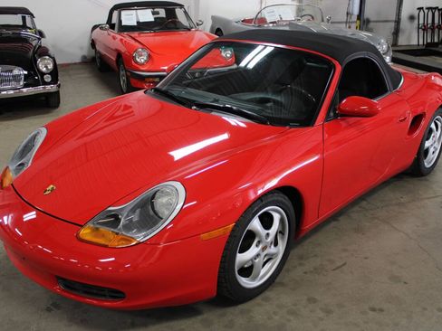 Used 1997 Porsche Boxster RWD image 18