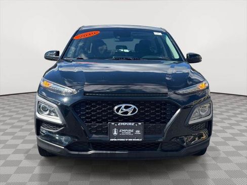 Used 2019 Hyundai Kona SE FWD image 2