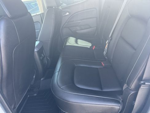 Used 2018 Chevrolet Colorado Z71 AWD/4WD image 23