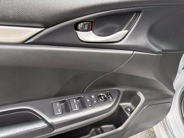 Used 2019 Honda Civic Sport image 25