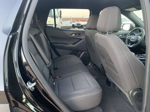 Certified 2026 Chevrolet Equinox LT FWD image 25