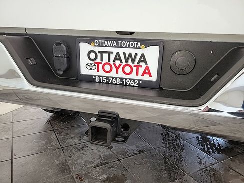 Used 2023 Chevrolet Silverado 1500 LT image 15