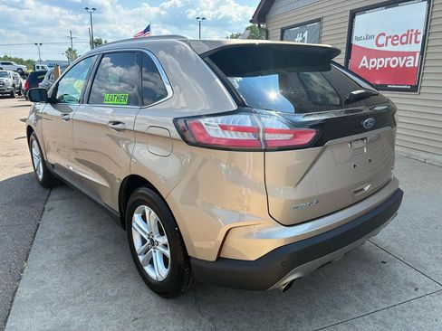 Used 2020 Ford Edge SEL w/ Cargo Accessory Package FWD image 7