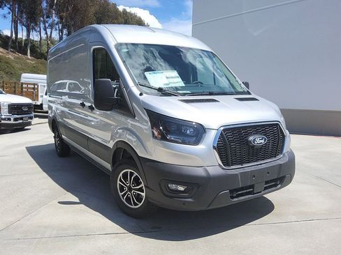 New 2026 Ford Transit 250 148 Medium Roof w/ Exterior Upgrade Package RWD image 25