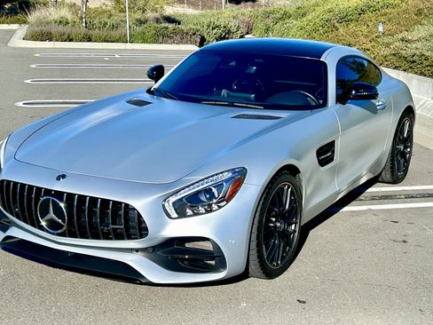 Used 2018 Mercedes-Benz AMG GT Coupe image 3
