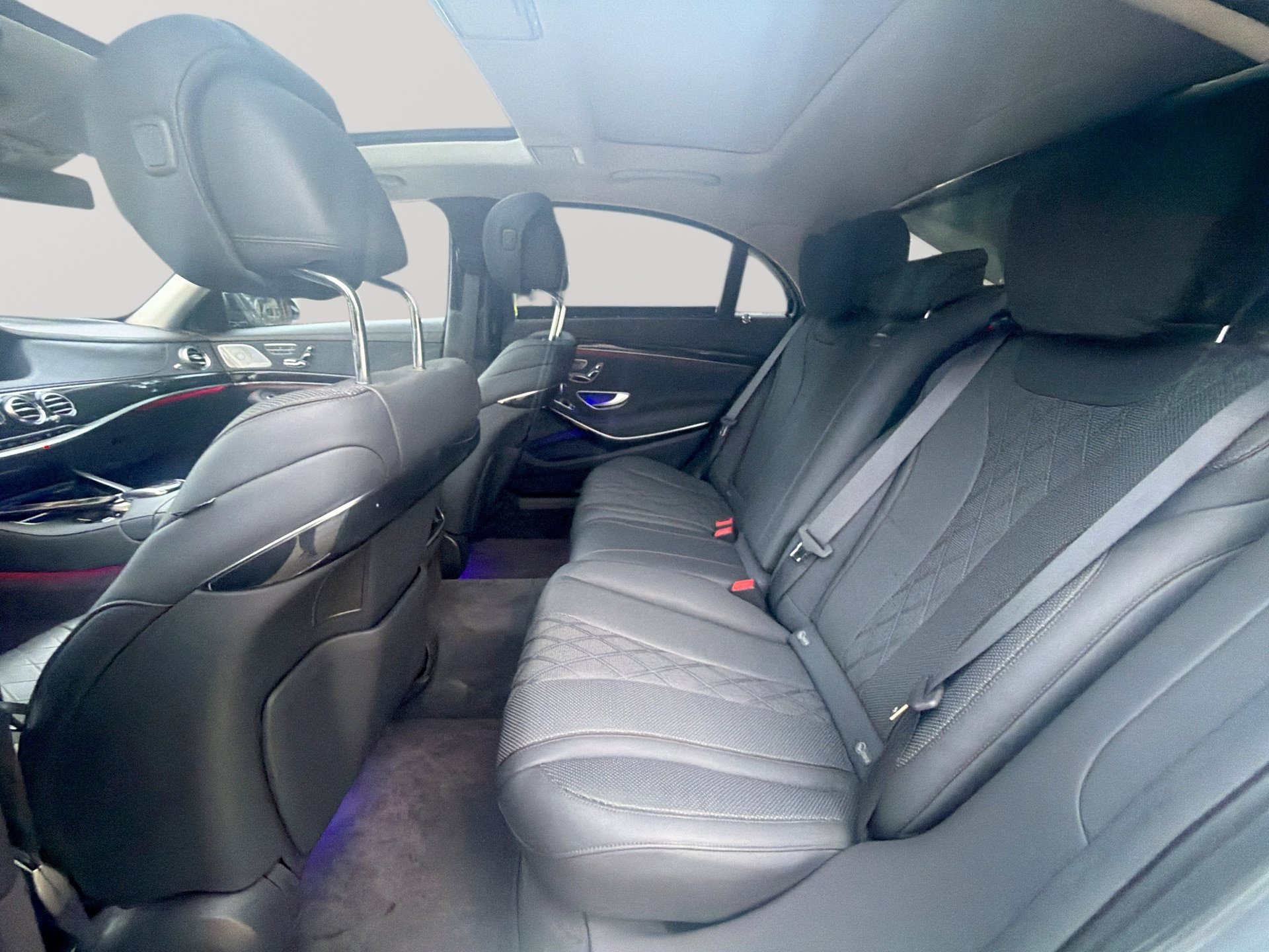 Used 2020 Mercedes-Benz S 560 Sedan image 26