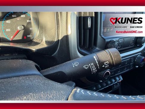 Used 2021 GMC Canyon Denali image 15