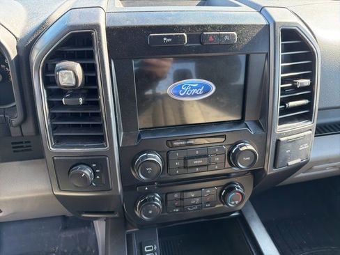 Used 2017 Ford F150 XLT w/ Equipment Group 302A Luxury image 7