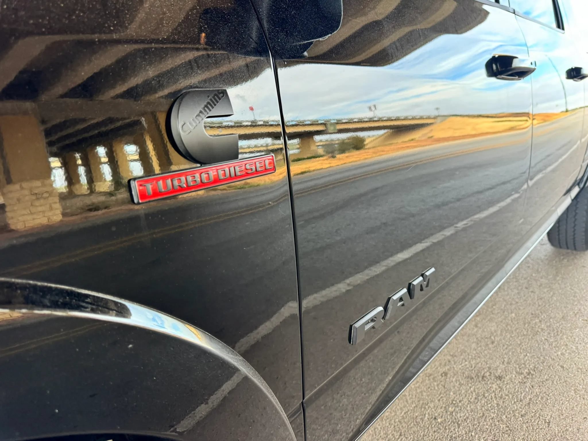 Used 2026 RAM 3500 Limited AWD/4WD image 10