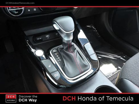 Used 2025 Kia Soul GT-Line w/ GT-Line Technology Package FWD image 11