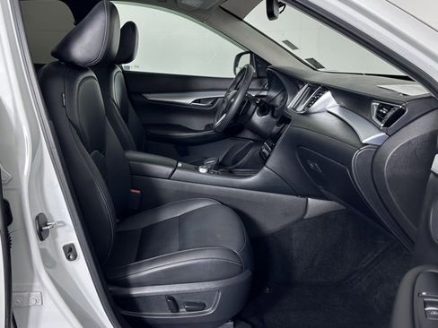 Used 2019 INFINITI QX50 Luxe w/ Navigation Package image 31