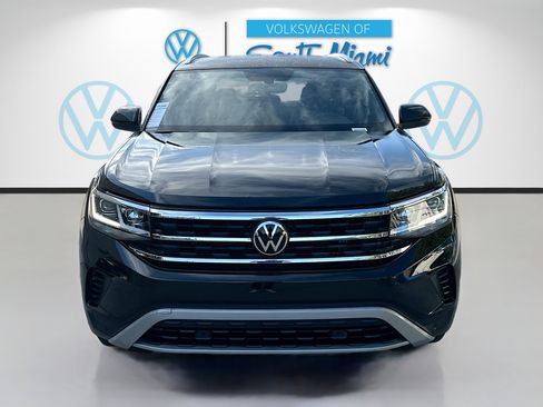 Used 2021 Volkswagen Atlas Cross Sport SE w/ V6 Towing Package image 2