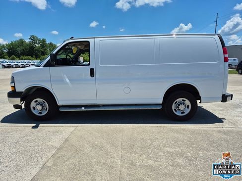 Certified 2024 Chevrolet Express 2500 w/ Driver Convenience Package RWD image 4