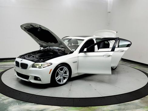 Used 2016 BMW 535i Sedan RWD image 9