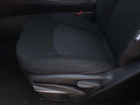 Used 2025 Jeep Compass Sport w/ Mopar Graphics Package AWD/4WD image 18