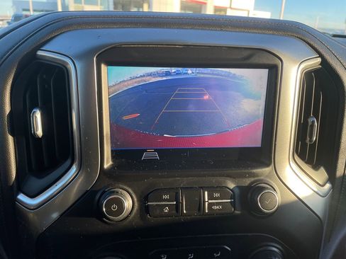 Used 2020 Chevrolet Silverado 1500 LT image 22